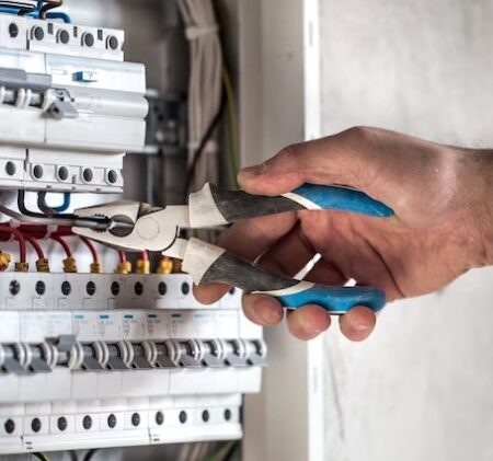 Residential Electrician Services provided by Los Angeles Electric Inc